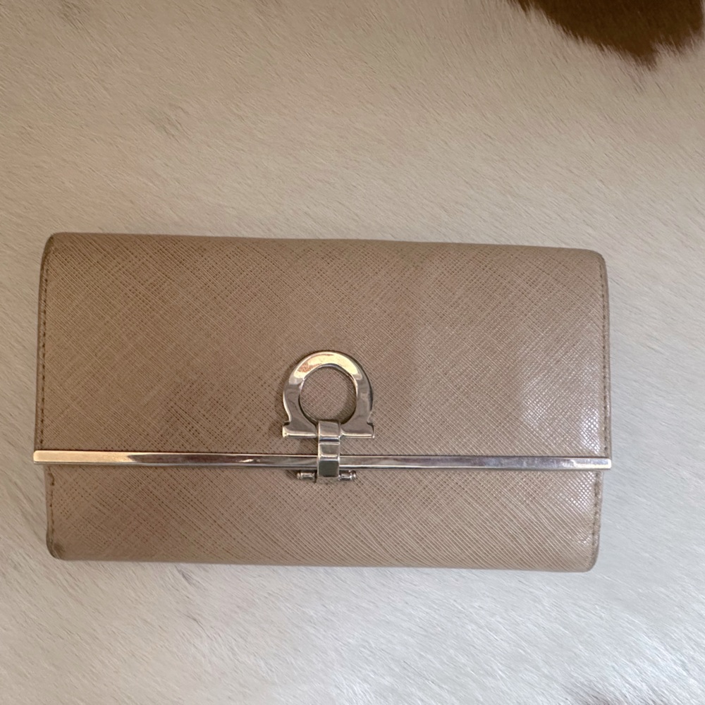 Salvatore Ferragamo Gancini Wallet